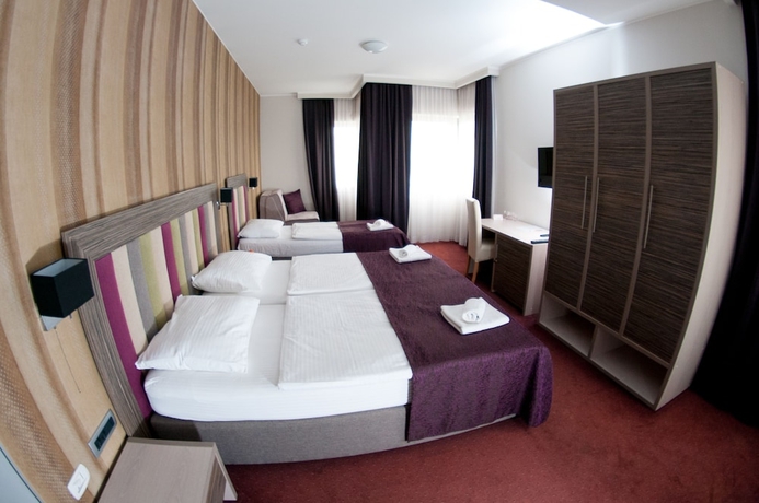 Imagen de la habitación del Hotel Brotnjo. Foto 5