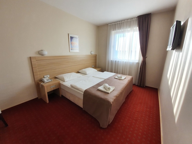 Imagen de la habitación del Hotel Brotnjo. Foto 15