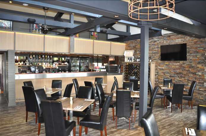 Imagen del bar/restaurante del Hotel Brougham Arms. Foto 5