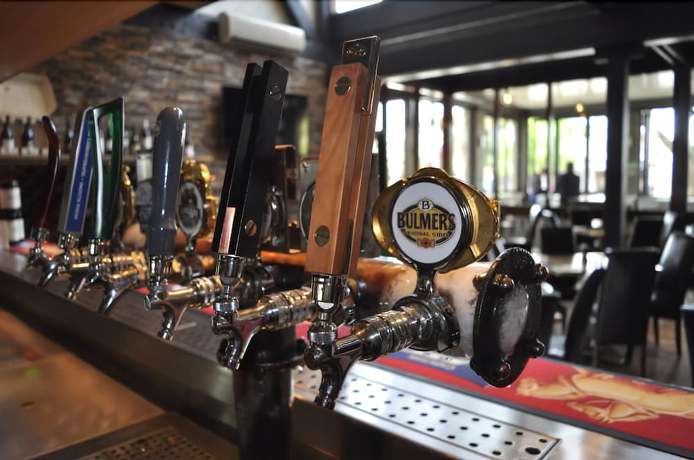 Imagen del bar/restaurante del Hotel Brougham Arms. Foto 7