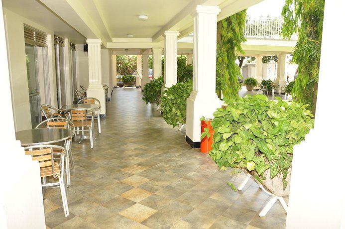 Imagen del bar/restaurante del Hotel Brovad Masaka. Foto 4