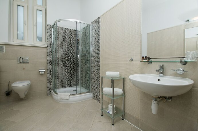 Imagen general del Hotel Brovaria. Foto 5