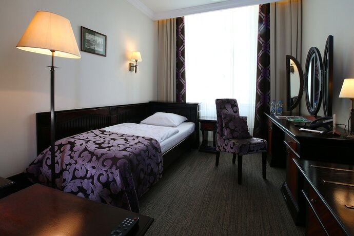 Imagen de la habitación del Hotel Brovaria. Foto 13