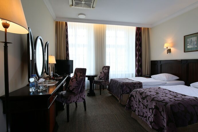 Imagen de la habitación del Hotel Brovaria. Foto 16