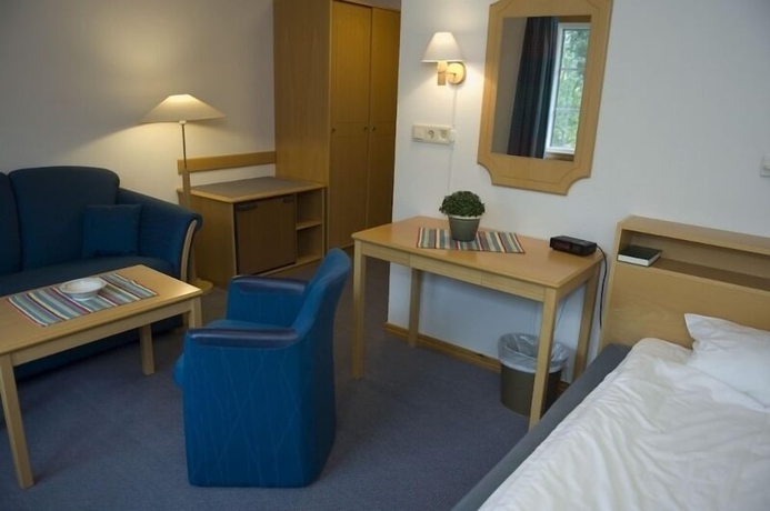 Imagen de la habitación del Hotel Brovillan. Foto 12