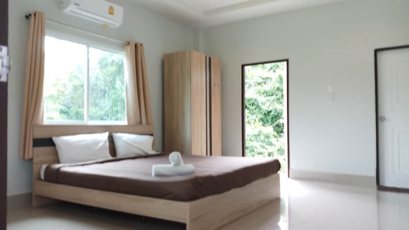 Imagen de la habitación del Hotel Brown Andaman Krabi. Foto 23