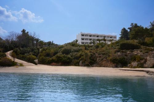 Imagen general del Hotel Brown Beach Chalkida. Foto 10