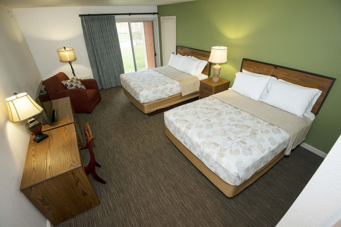 Imagen de la habitación del Hotel Brown County Inn. Foto 6