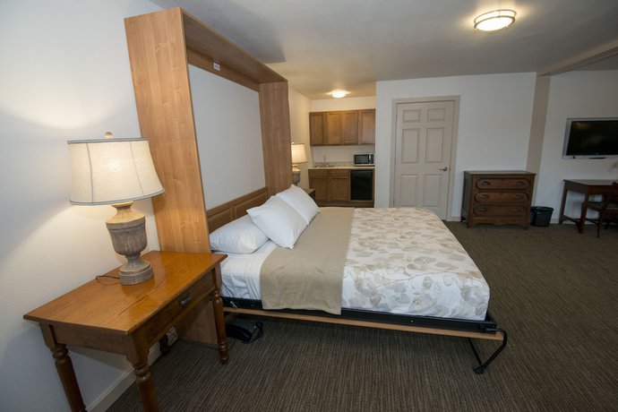 Imagen de la habitación del Hotel Brown County Inn. Foto 7
