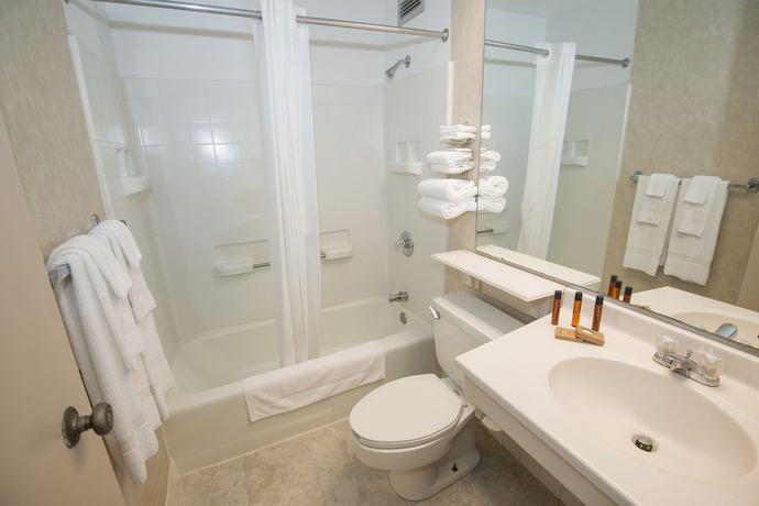 Imagen de la habitación del Hotel Brown County Inn. Foto 9