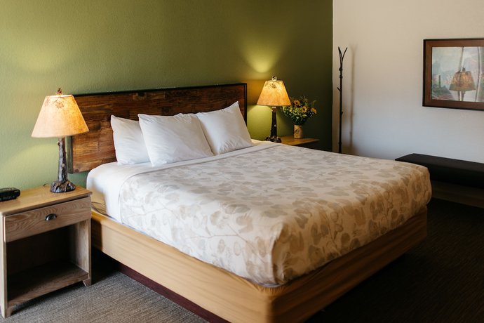 Imagen de la habitación del Hotel Brown County Inn. Foto 12