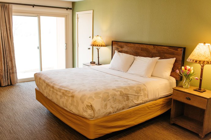 Imagen de la habitación del Hotel Brown County Inn. Foto 15