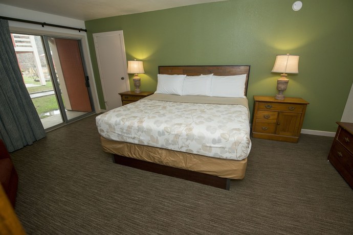 Imagen de la habitación del Hotel Brown County Inn. Foto 17