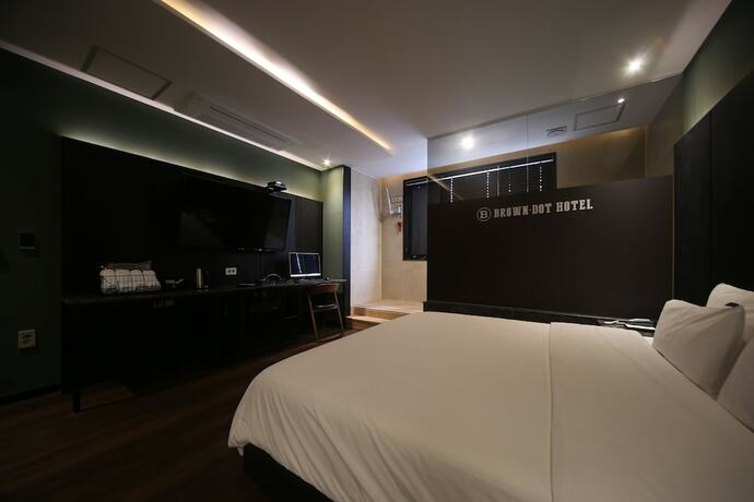Imagen general del Hotel Brown Dot Beomil. Foto 7