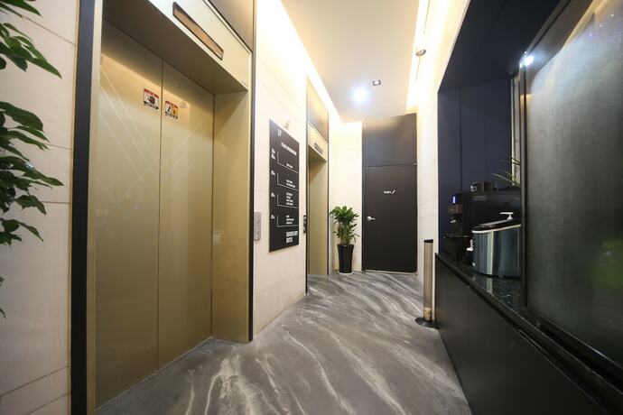 Imagen general del Hotel Brown Dot Beomil. Foto 9