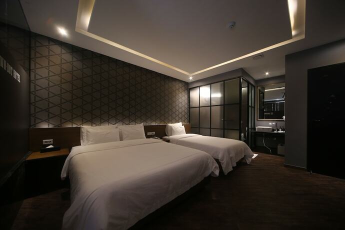 Imagen general del Hotel Brown Dot Beomil. Foto 1