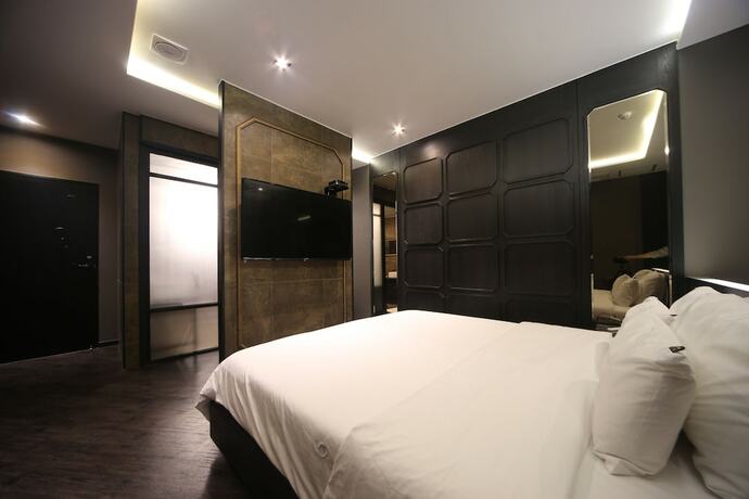 Imagen de la habitación del Hotel Brown Dot Beomil. Foto 12