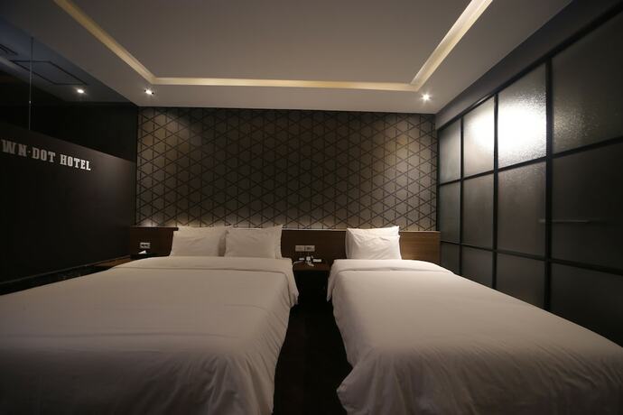Imagen de la habitación del Hotel Brown Dot Beomil. Foto 16