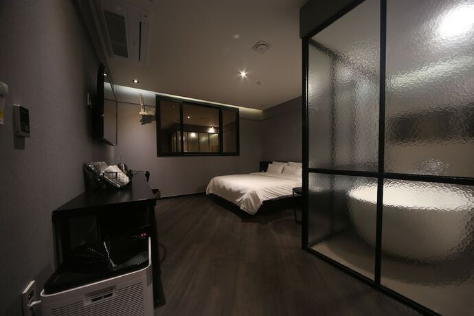 Imagen de la habitación del Hotel Brown Dot Beomil. Foto 20
