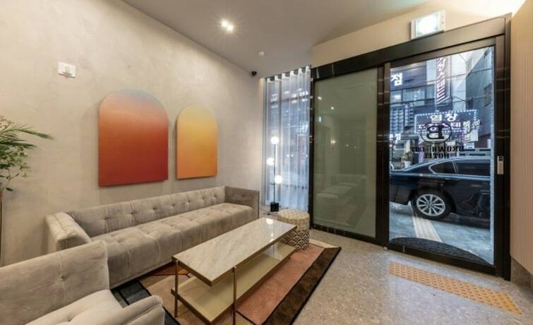 Imagen general del Hotel Brown Dot Deokcheon. Foto 2