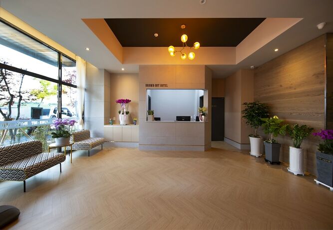 Imagen general del Hotel Brown Dot Hotel - Jangsaengpo. Foto 9