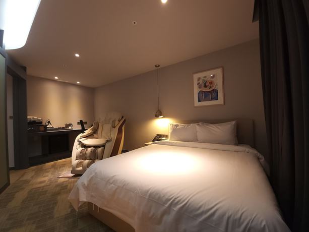 Imagen de la habitación del Hotel Brown Dot Jinju Chungmugong. Foto 8