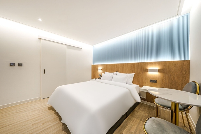 Imagen de la habitación del Hotel Brown Dot Pungam. Foto 9