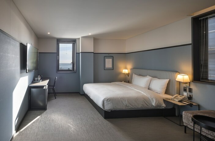 Imagen general del Hotel Brown Dot Songjeong. Foto 6
