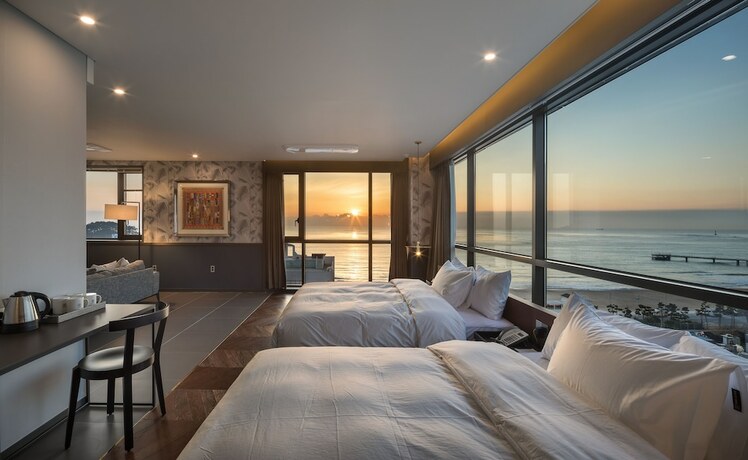 Imagen general del Hotel Brown Dot Songjeong. Foto 1
