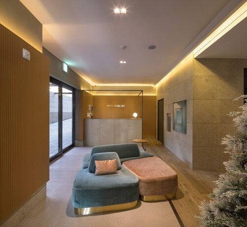Imagen de los interiores del Hotel Brown Dot Songjeong. Foto 33