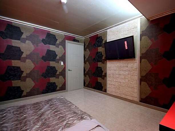 Imagen de la habitación del Hotel Brown. Foto 15