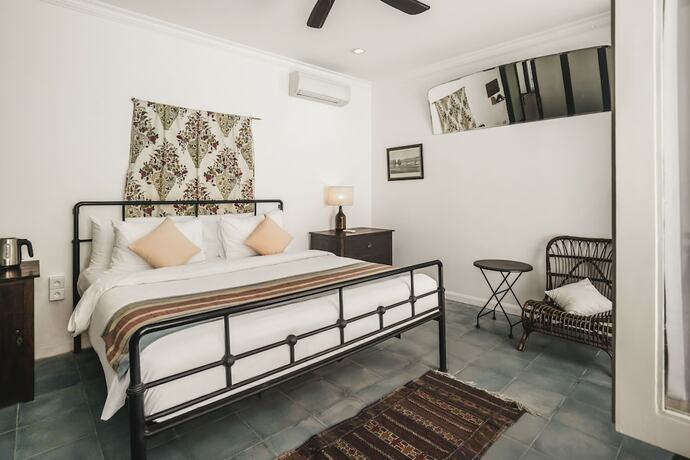 Imagen general del Hotel Brown Feather. Foto 3