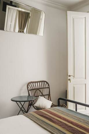 Imagen general del Hotel Brown Feather. Foto 6