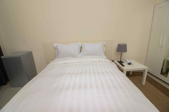 Imagen de la habitación del Hotel Brown Hills Residences. Foto 17