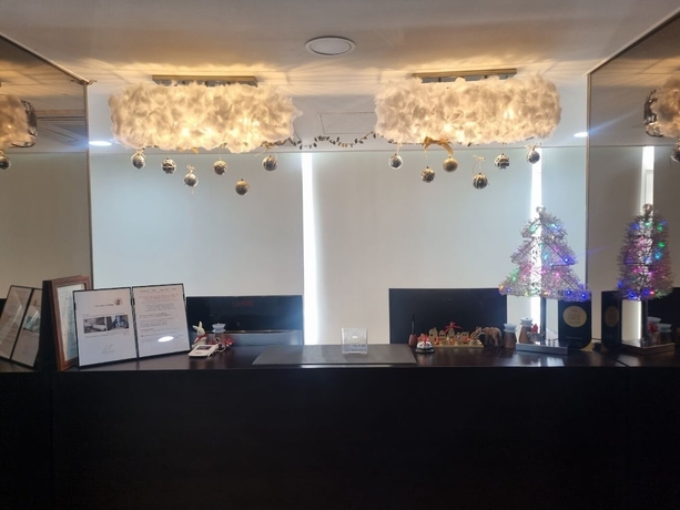 Imagen de los interiores del Hotel Brown Suites Sinchon Central. Foto 18