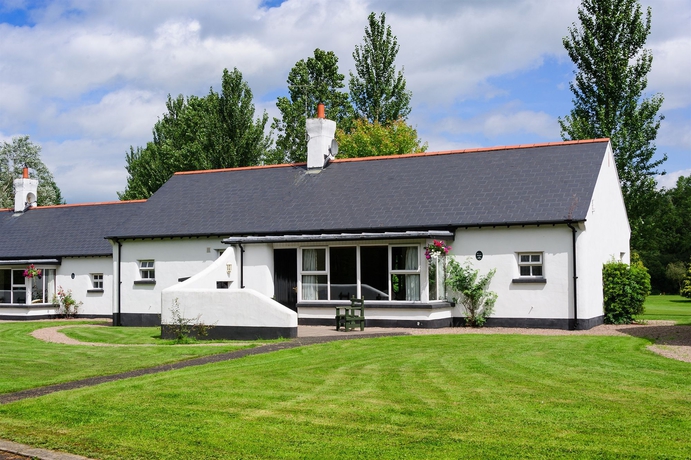 Imagen de los exteriores del Hotel Brown Trout Golf and Country Inn. Foto 7