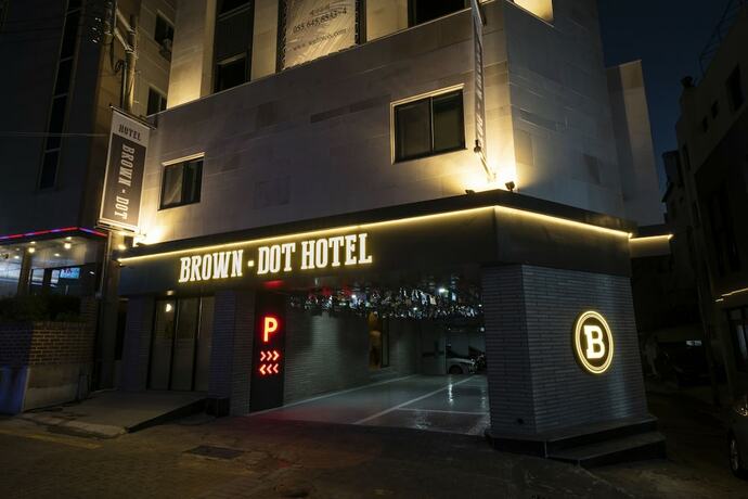 Imagen general del Hotel Brown-Dot Tongyeong. Foto 10
