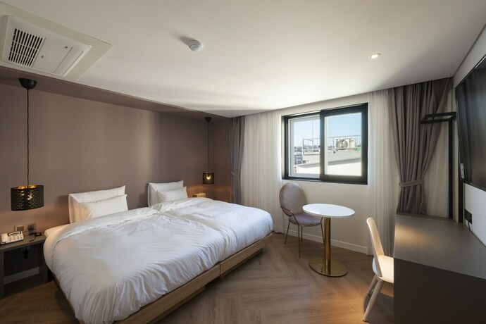 Imagen de la habitación del Hotel Brown-Dot Tongyeong. Foto 21