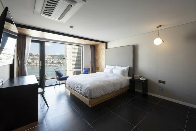 Imagen de la habitación del Hotel Brown-Dot Tongyeong. Foto 22