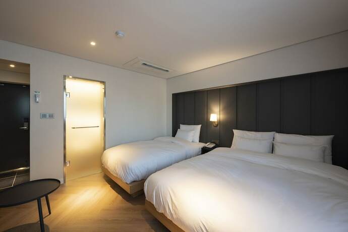 Imagen de la habitación del Hotel Brown-Dot Tongyeong. Foto 23