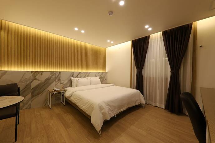 Imagen de la habitación del Hotel Browndot Chungjang. Foto 15