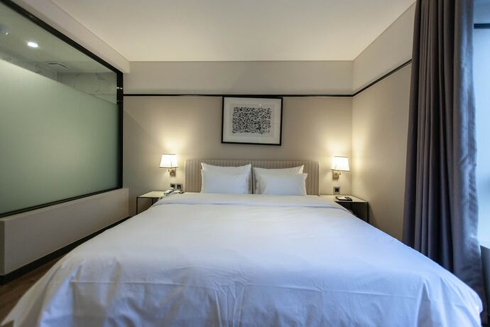 Imagen de la habitación del Hotel Browndot Hotel Hadan. Foto 3