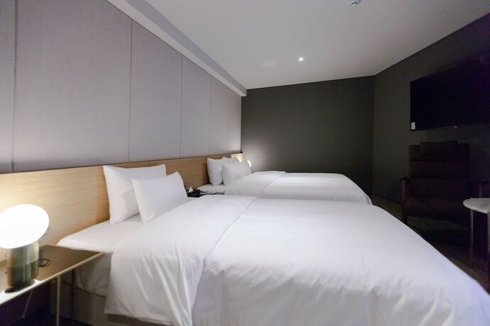 Imagen de la habitación del Hotel Browndot Hotel Hadan. Foto 8