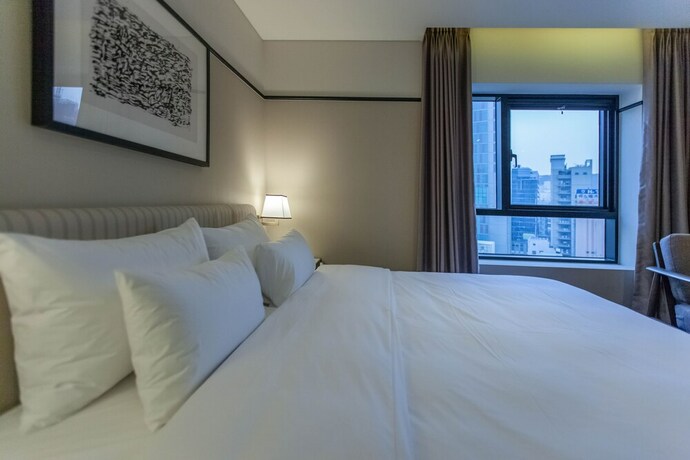 Imagen de la habitación del Hotel Browndot Hotel Hadan. Foto 10