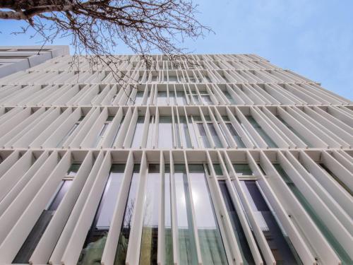 Imagen de los exteriores del Hotel Browns Avenue. Foto 10