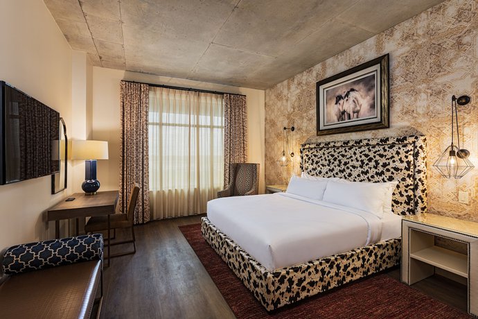 Imagen de la habitación del Hotel Brownwood Hotel and Spa. Foto 15