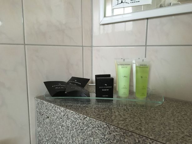 Imagen de la habitación del Hotel Bruce County. Foto 1