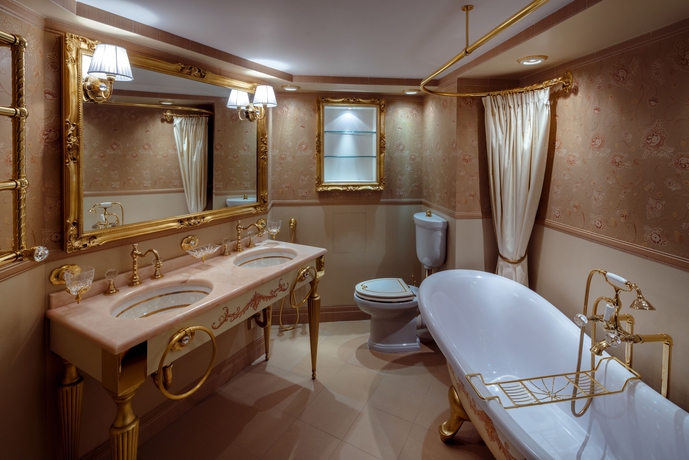 Imagen de la habitación del Hotel Brullov Mansion. Foto 2