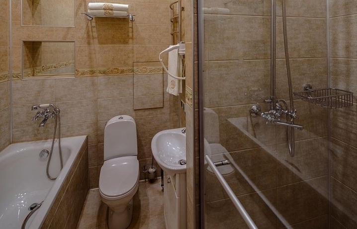 Imagen de la habitación del Hotel Brullov Mansion. Foto 7