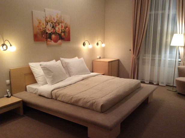 Imagen de la habitación del Hotel Brullov Mansion. Foto 13